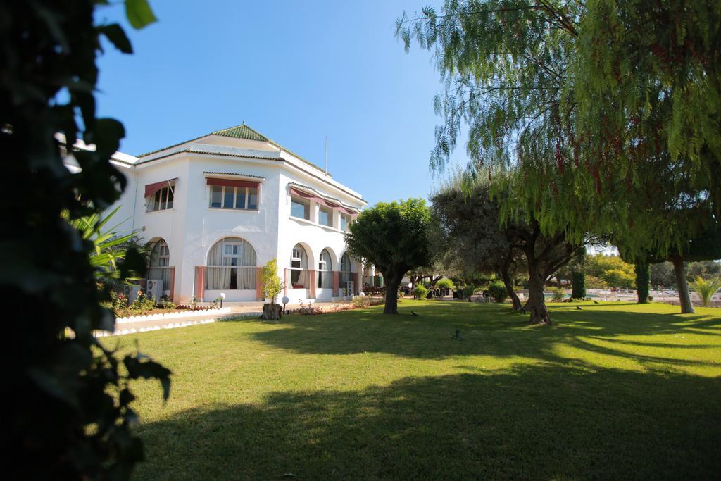 Hotel Transatlantique Meknès Екстериор снимка