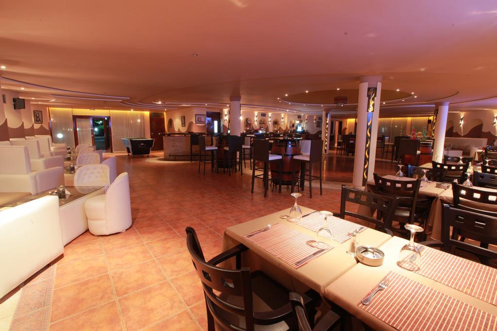 Hotel Transatlantique Meknès Екстериор снимка