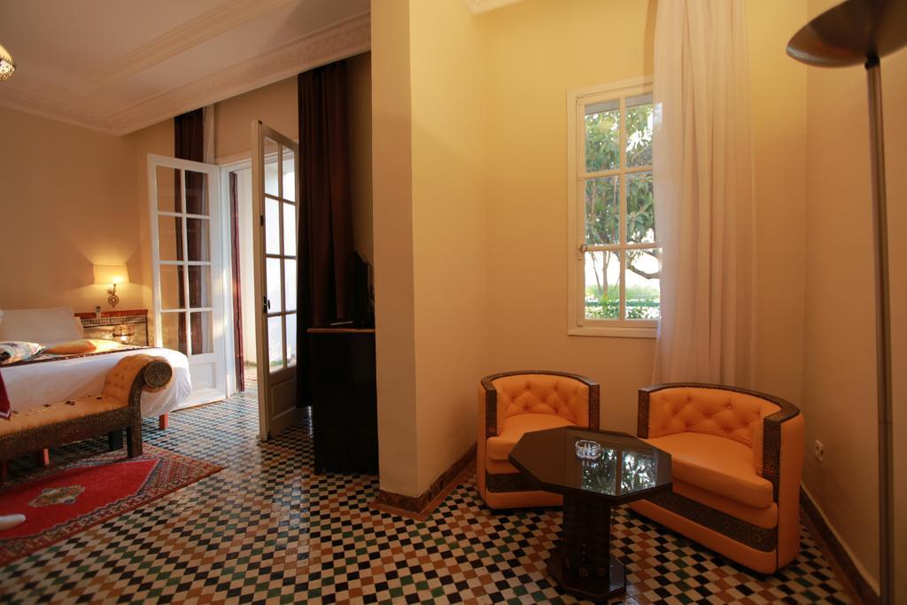 Hotel Transatlantique Meknès Екстериор снимка