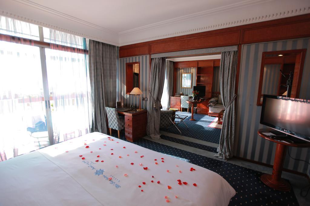 Hotel Transatlantique Meknès Екстериор снимка