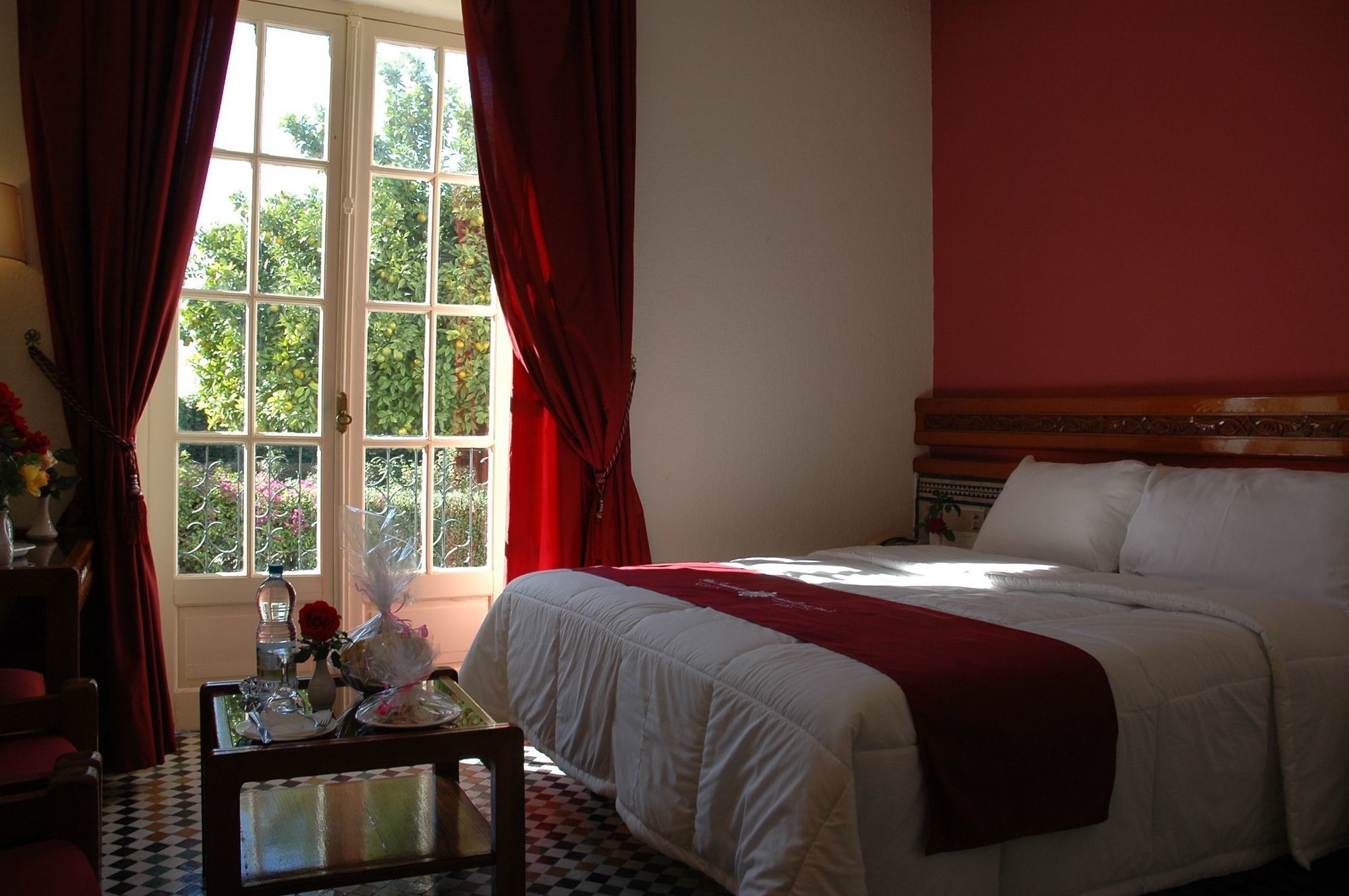 Hotel Transatlantique Meknès Екстериор снимка